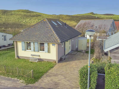 Buitenazanicht voorkant vakantiehuis Op t Landtweg 25